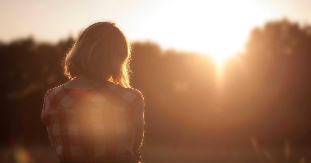 Copywriting per networker: come scrivere post social che fermano lo scroll